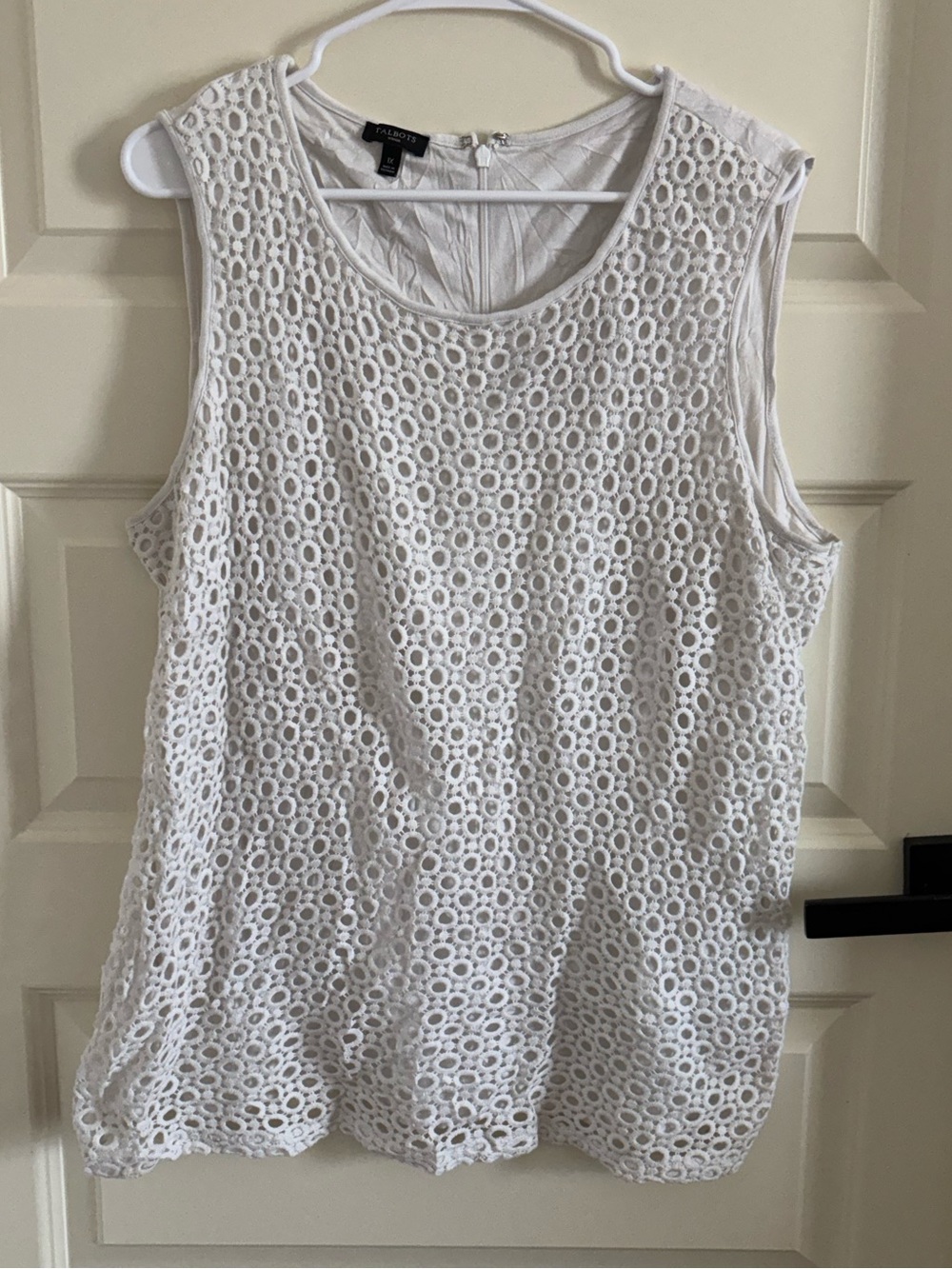 Talbots White Eyelet Sleeveless Tank Top